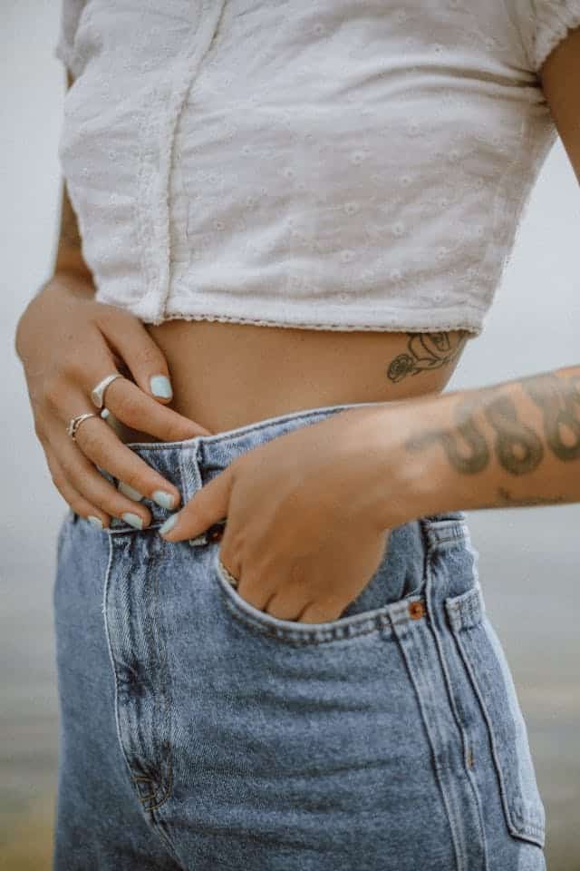 Copertina racconto erotico lesbo: un tatuaggio sexy