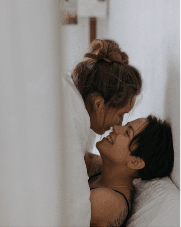 lesbo prima volta